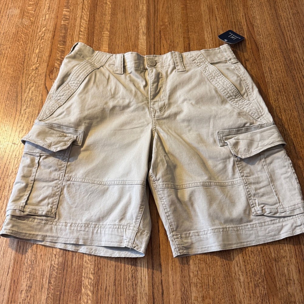 NWT Men’s stretch cargo shorts, size 32 by George
